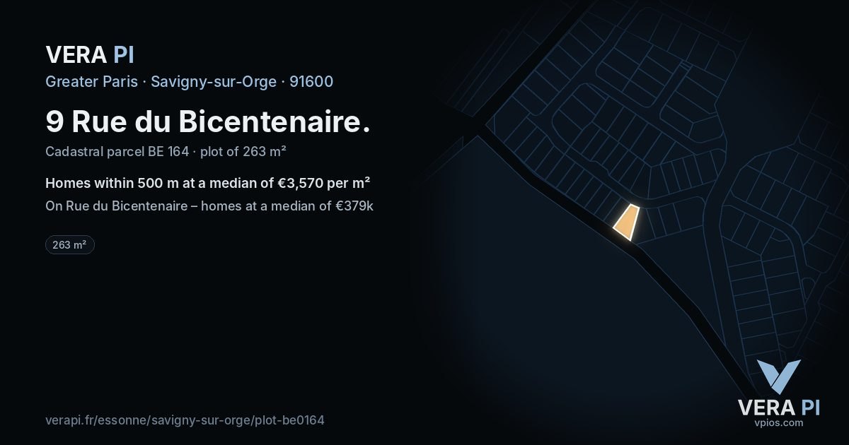9 Rue du Bicentenaire, Savigny-sur-Orge at night – the plot lit, the parcels around coloured by the prices near them
