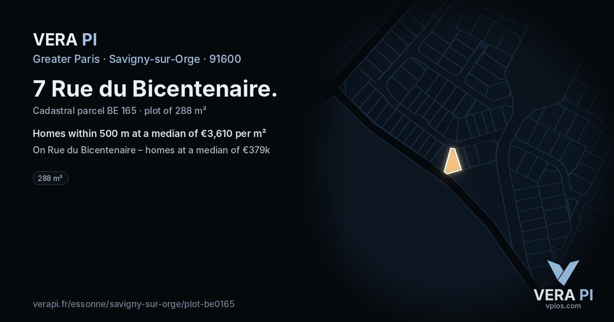 7 Rue du Bicentenaire, Savigny-sur-Orge at night – the plot lit, the parcels around coloured by the prices near them