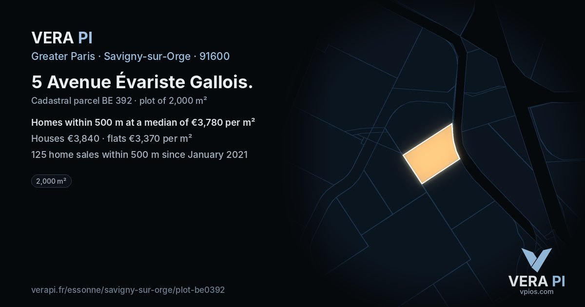 5 Avenue Évariste Gallois, Savigny-sur-Orge at night – the plot lit, the parcels around coloured by the prices near them