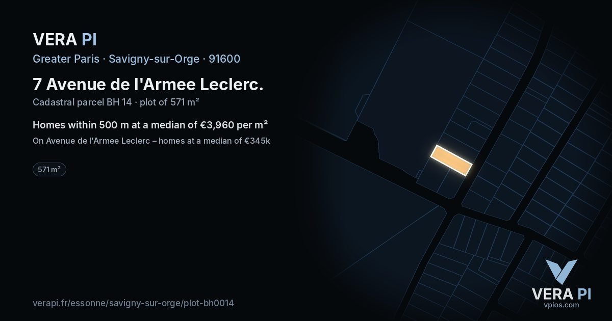 7 Avenue de l'Armee Leclerc, Savigny-sur-Orge at night – the plot lit, the parcels around coloured by the prices near them