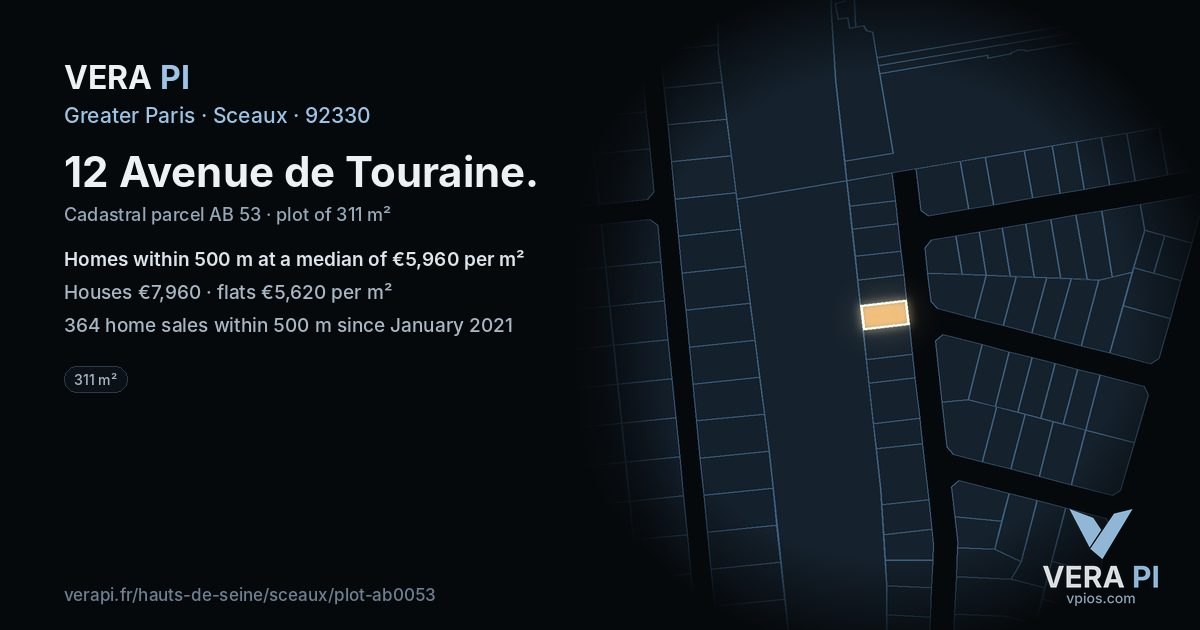 12 Avenue de Touraine, Sceaux at night – the plot lit, the parcels around coloured by the prices near them