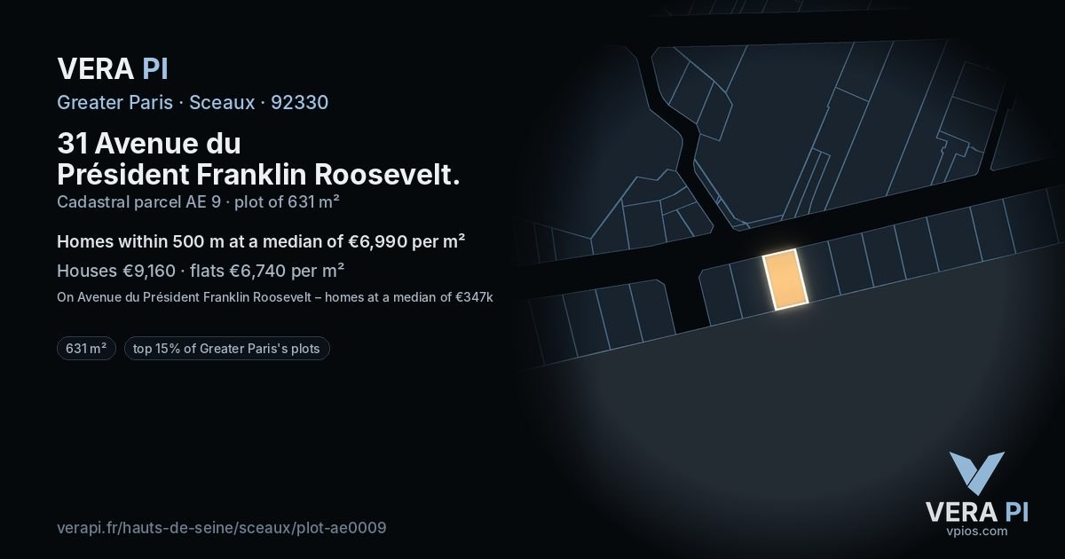 31 Avenue du Président Franklin Roosevelt, Sceaux at night – the plot lit, the parcels around coloured by the prices near them