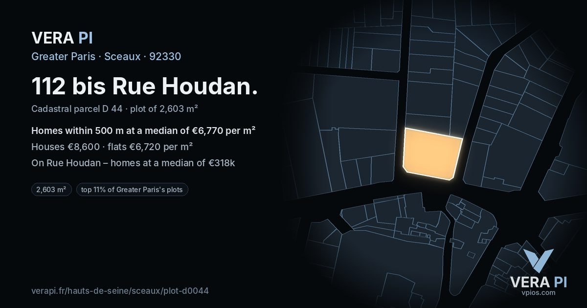 112 bis Rue Houdan, Sceaux at night – the plot lit, the parcels around coloured by the prices near them