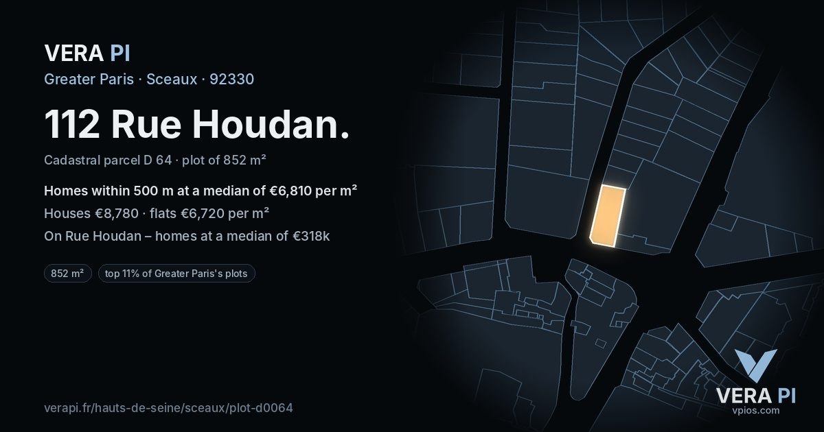 112 Rue Houdan, Sceaux at night – the plot lit, the parcels around coloured by the prices near them