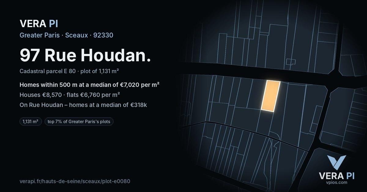 97 Rue Houdan, Sceaux at night – the plot lit, the parcels around coloured by the prices near them