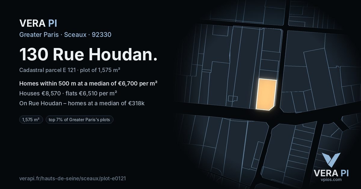 130 Rue Houdan, Sceaux at night – the plot lit, the parcels around coloured by the prices near them