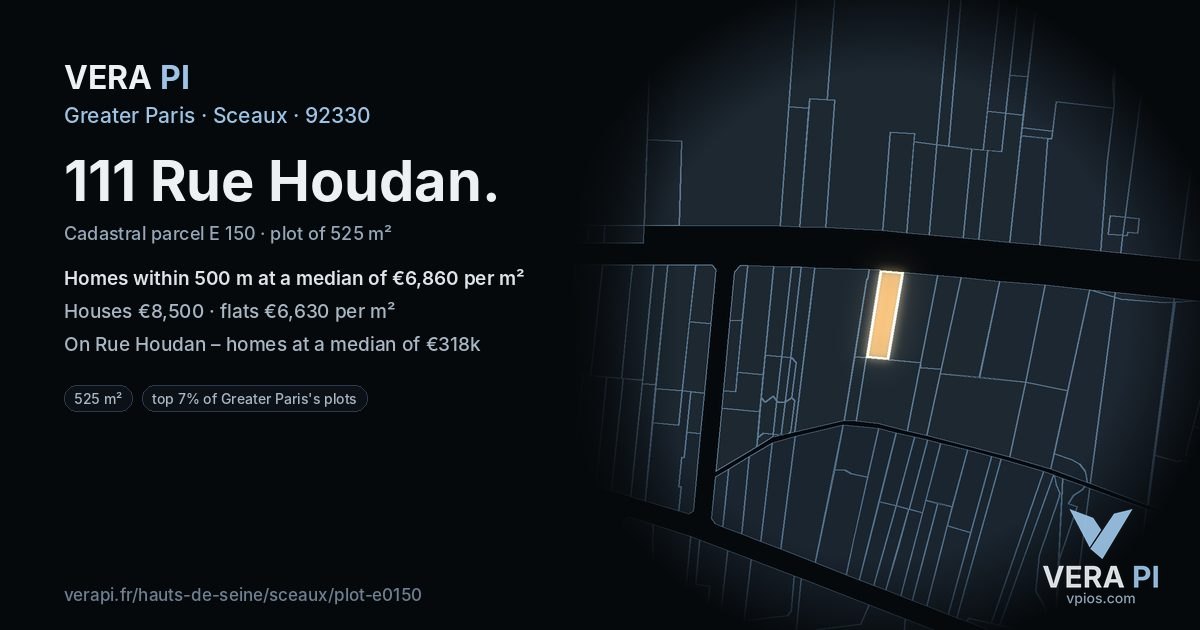 111 Rue Houdan, Sceaux at night – the plot lit, the parcels around coloured by the prices near them