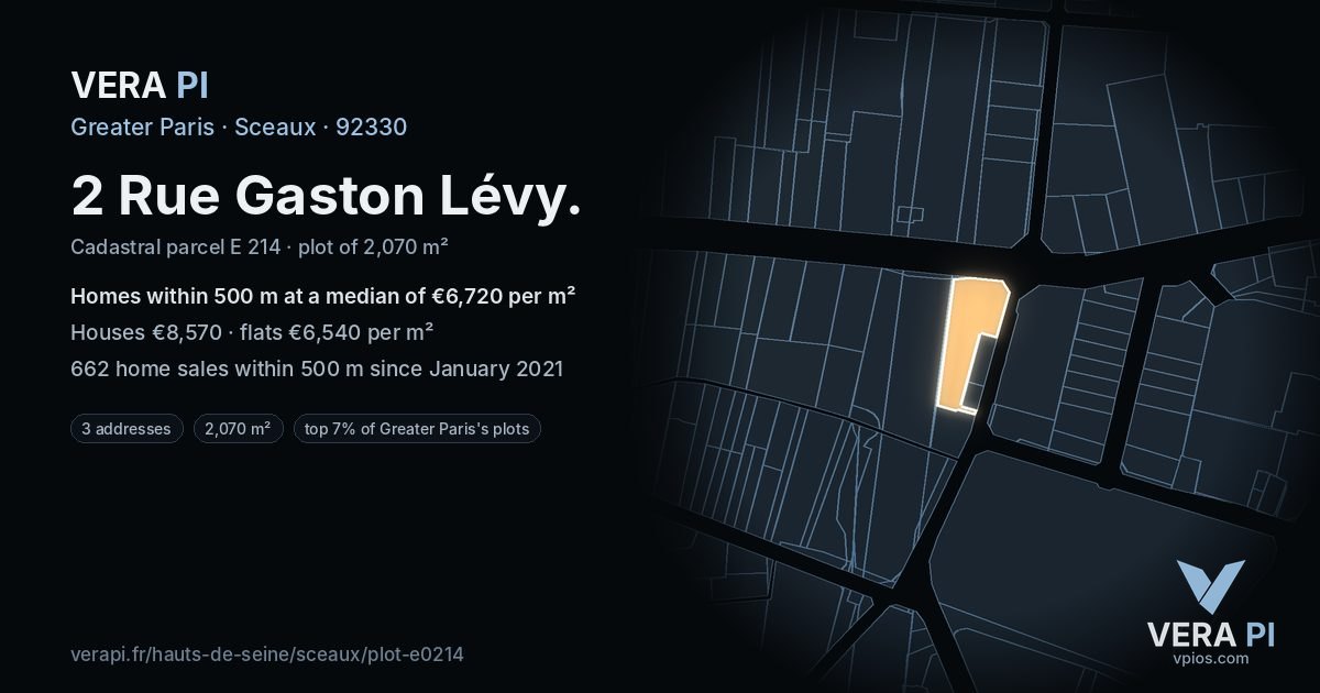 2 Rue Gaston Lévy, Sceaux at night – the plot lit, the parcels around coloured by the prices near them