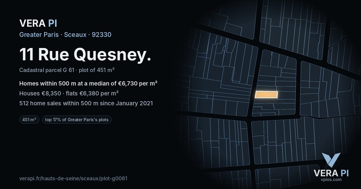 11 Rue Quesney, Sceaux at night – the plot lit, the parcels around coloured by the prices near them