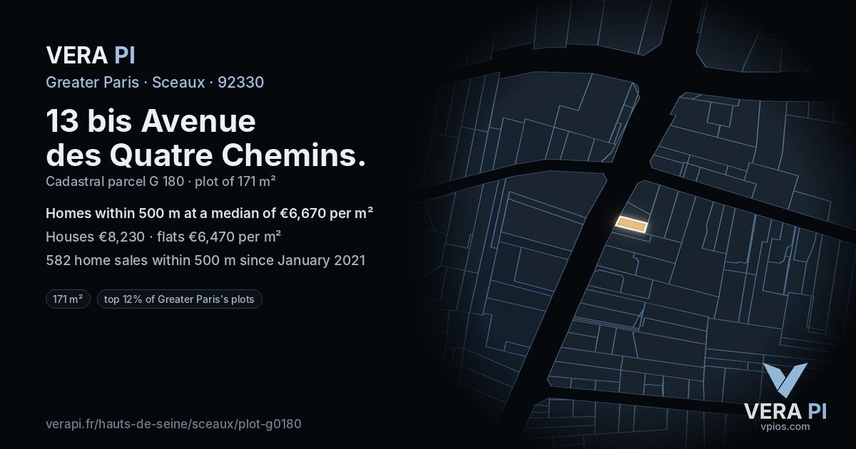 13 bis Avenue des Quatre Chemins, Sceaux at night – the plot lit, the parcels around coloured by the prices near them