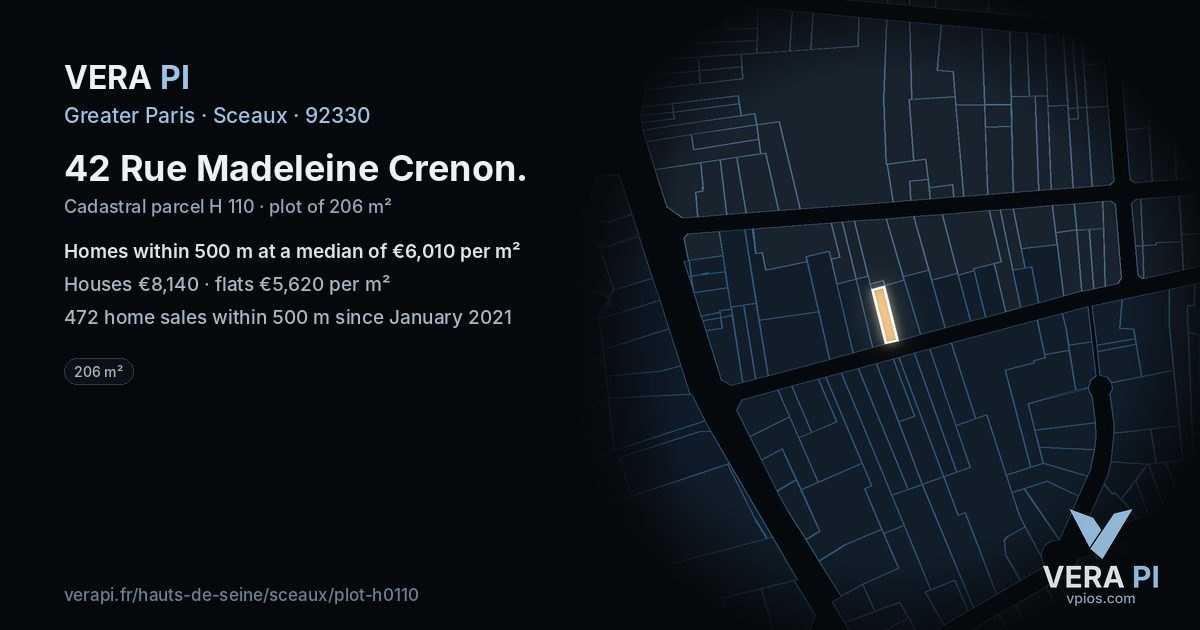 42 Rue Madeleine Crenon, Sceaux at night – the plot lit, the parcels around coloured by the prices near them