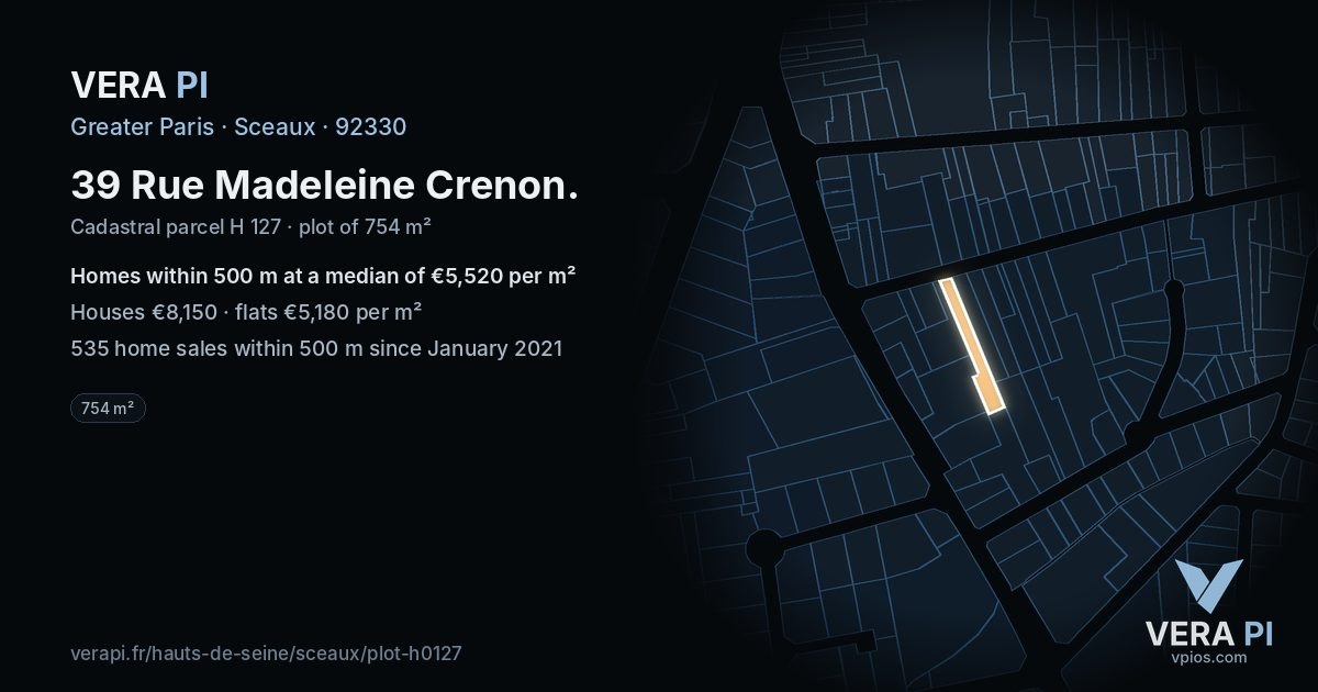 39 Rue Madeleine Crenon, Sceaux at night – the plot lit, the parcels around coloured by the prices near them