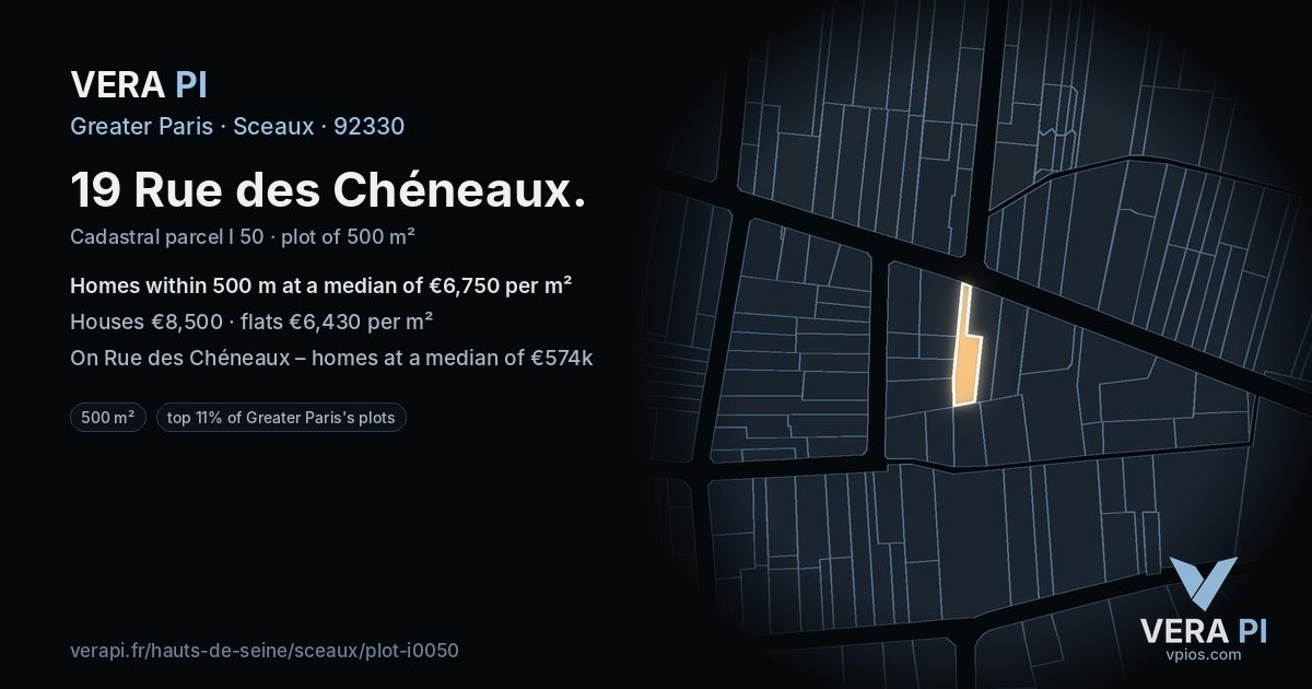 19 Rue des Chéneaux, Sceaux at night – the plot lit, the parcels around coloured by the prices near them