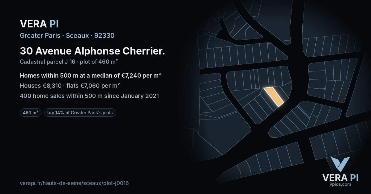 30 Avenue Alphonse Cherrier, Sceaux at night – the plot lit, the parcels around coloured by the prices near them
