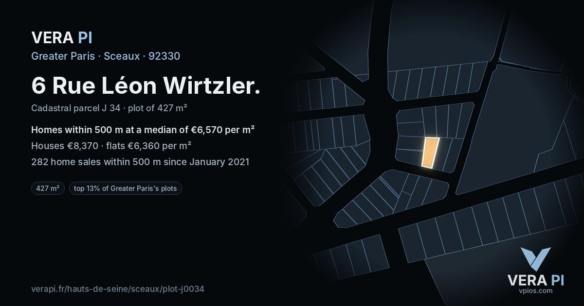 6 Rue Léon Wirtzler, Sceaux at night – the plot lit, the parcels around coloured by the prices near them