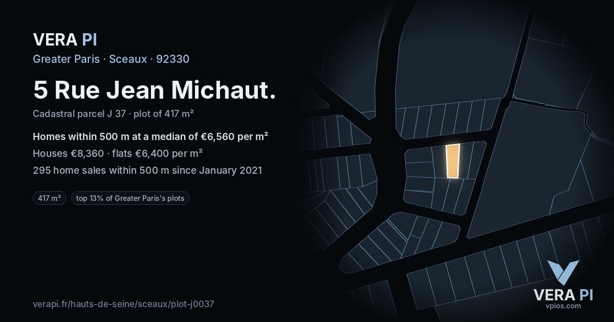 5 Rue Jean Michaut, Sceaux at night – the plot lit, the parcels around coloured by the prices near them
