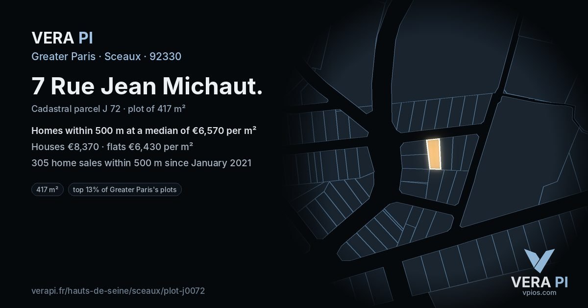7 Rue Jean Michaut, Sceaux at night – the plot lit, the parcels around coloured by the prices near them
