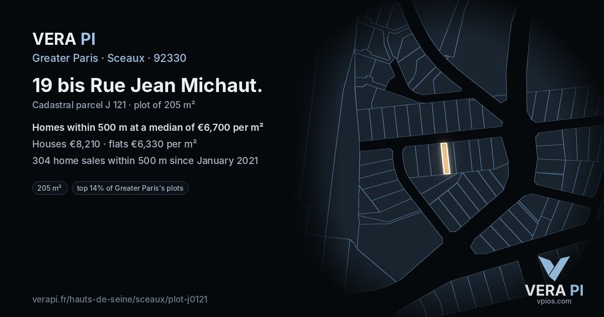 19 bis Rue Jean Michaut, Sceaux at night – the plot lit, the parcels around coloured by the prices near them