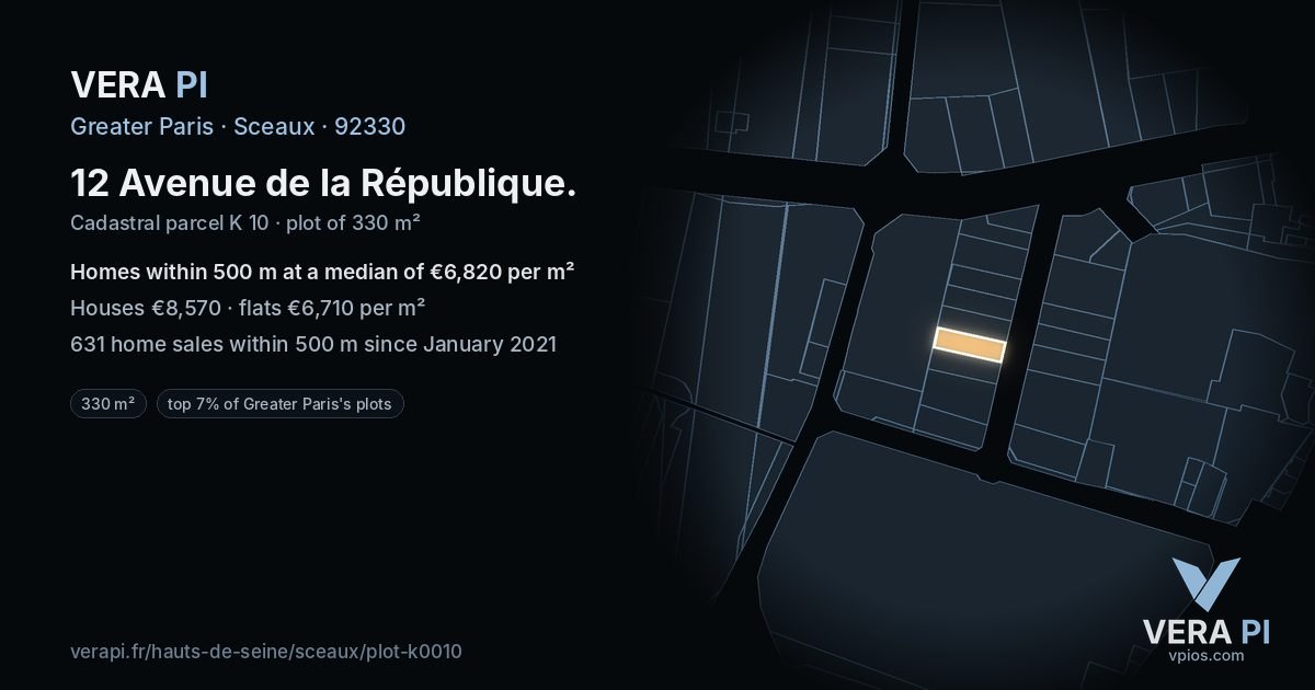 12 Avenue de la République, Sceaux at night – the plot lit, the parcels around coloured by the prices near them