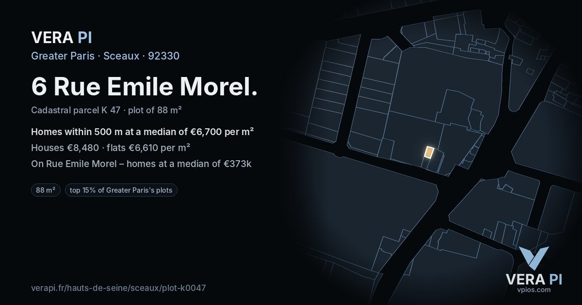 6 Rue Emile Morel, Sceaux at night – the plot lit, the parcels around coloured by the prices near them