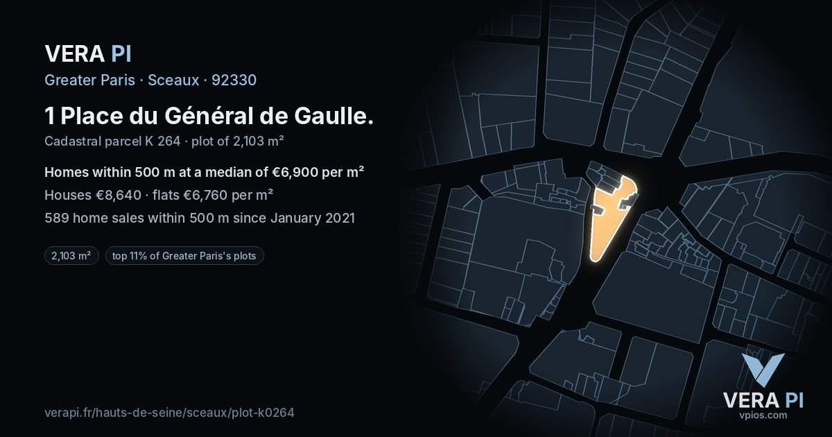1 Place du Général de Gaulle, Sceaux at night – the plot lit, the parcels around coloured by the prices near them