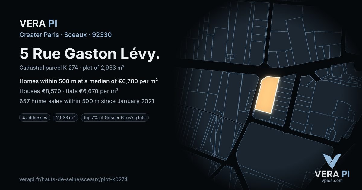 5 Rue Gaston Lévy, Sceaux at night – the plot lit, the parcels around coloured by the prices near them