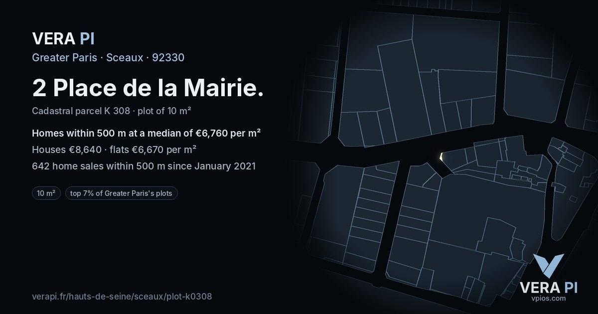2 Place de la Mairie, Sceaux at night – the plot lit, the parcels around coloured by the prices near them