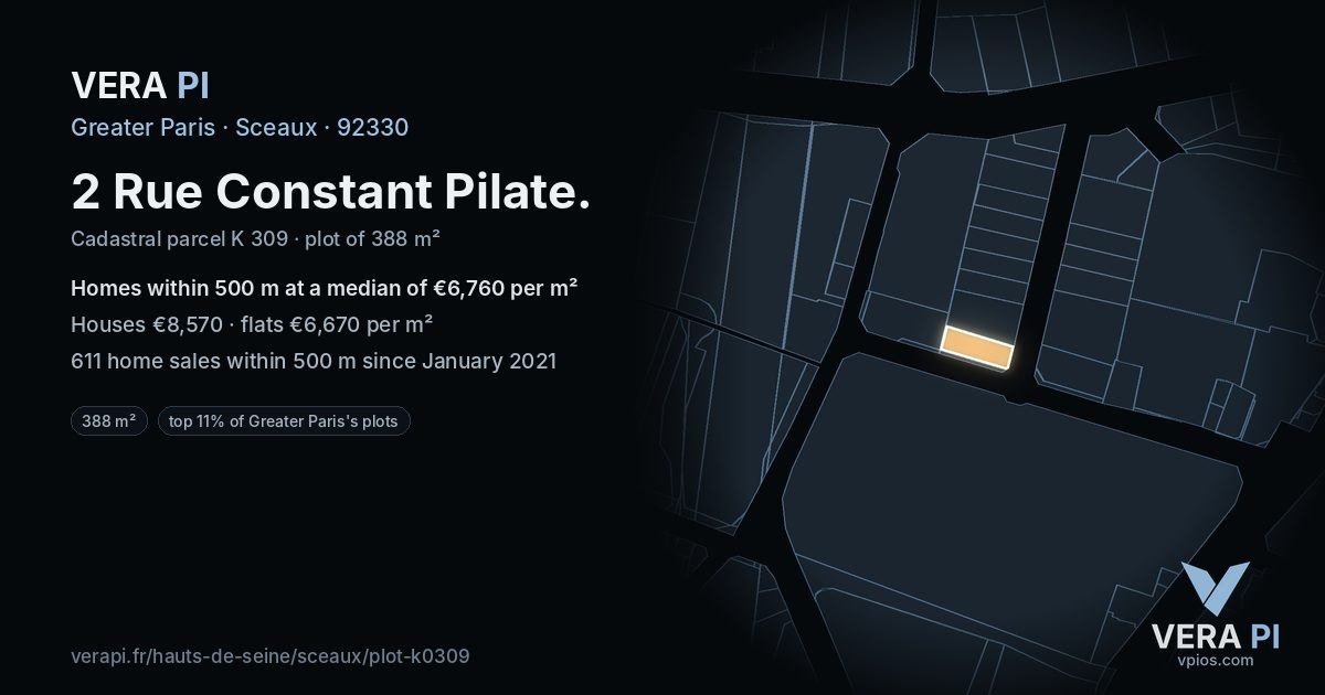 2 Rue Constant Pilate, Sceaux at night – the plot lit, the parcels around coloured by the prices near them