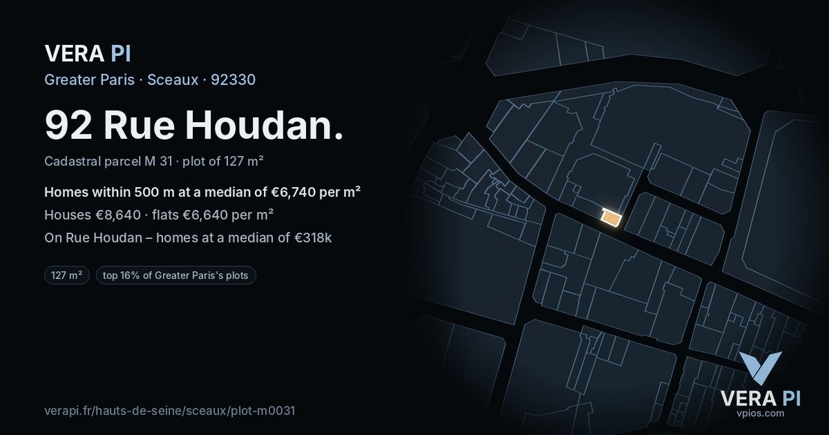92 Rue Houdan, Sceaux at night – the plot lit, the parcels around coloured by the prices near them