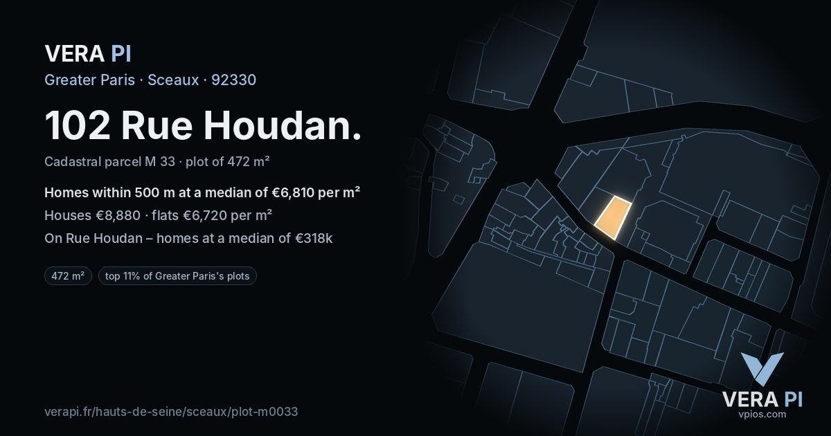 102 Rue Houdan, Sceaux at night – the plot lit, the parcels around coloured by the prices near them