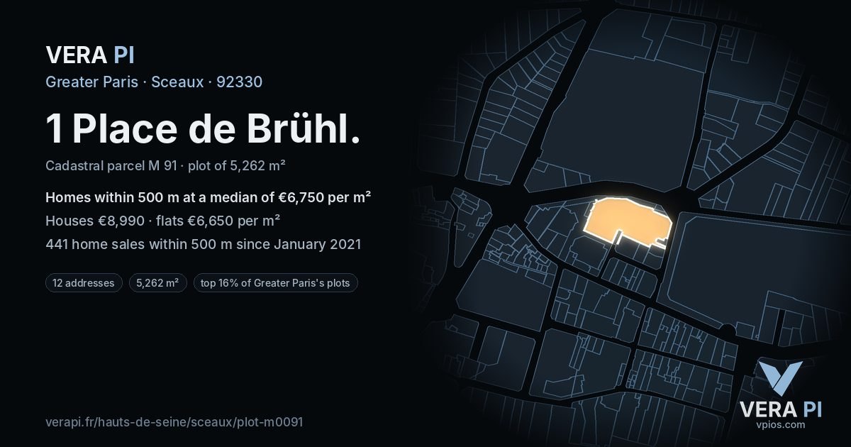 1 Place de Brühl, Sceaux at night – the plot lit, the parcels around coloured by the prices near them