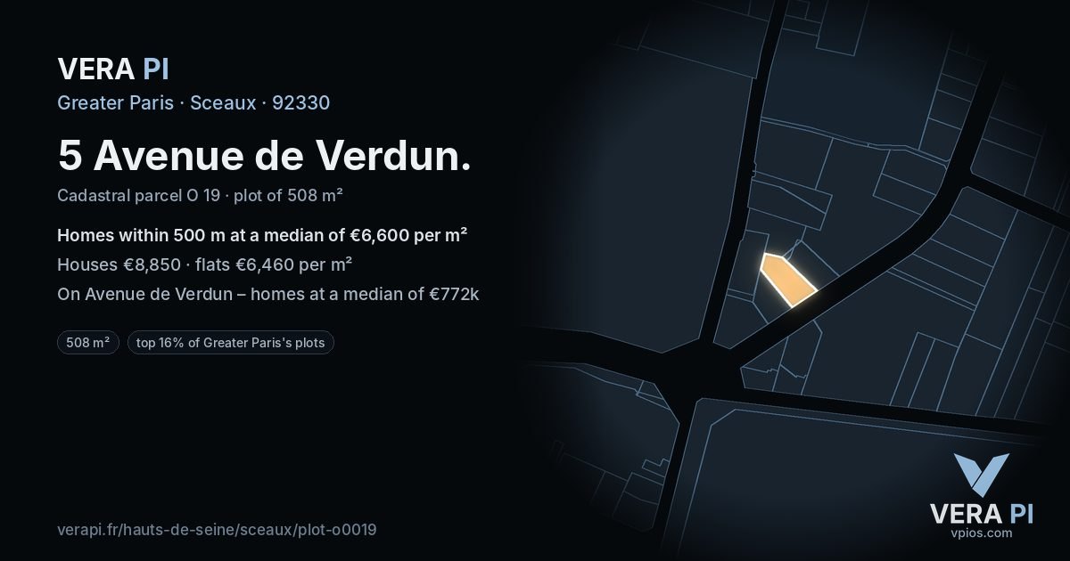 5 Avenue de Verdun, Sceaux at night – the plot lit, the parcels around coloured by the prices near them