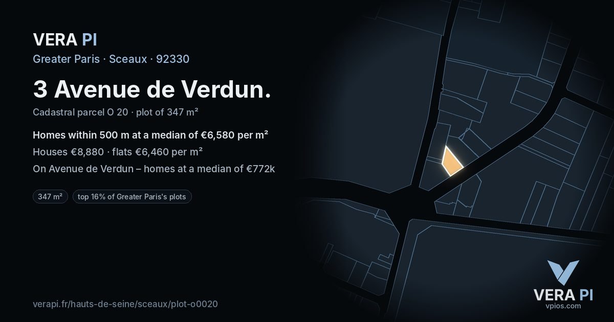 3 Avenue de Verdun, Sceaux at night – the plot lit, the parcels around coloured by the prices near them