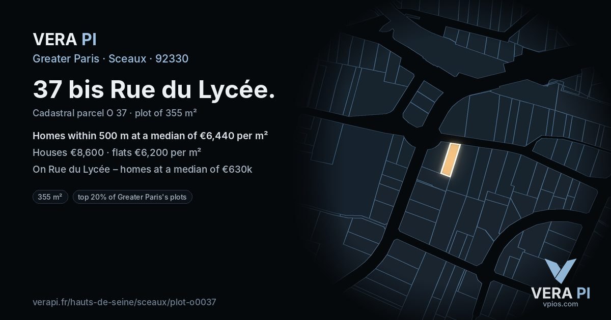 37 bis Rue du Lycée, Sceaux at night – the plot lit, the parcels around coloured by the prices near them