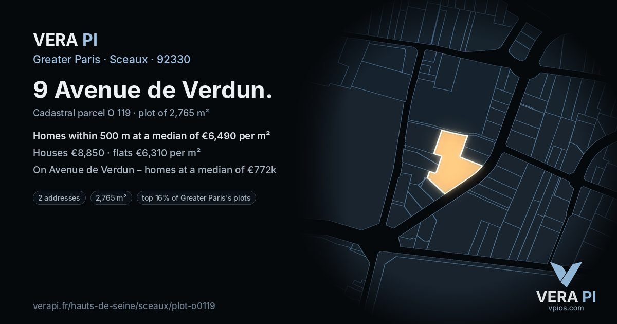 9 Avenue de Verdun, Sceaux at night – the plot lit, the parcels around coloured by the prices near them