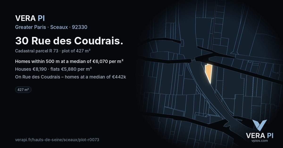 30 Rue des Coudrais, Sceaux at night – the plot lit, the parcels around coloured by the prices near them