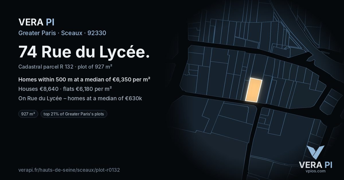 74 Rue du Lycée, Sceaux at night – the plot lit, the parcels around coloured by the prices near them