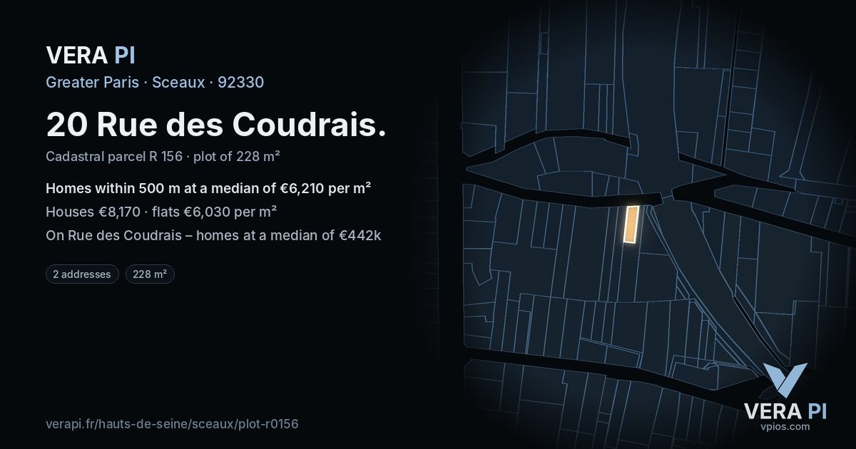 20 Rue des Coudrais, Sceaux at night – the plot lit, the parcels around coloured by the prices near them