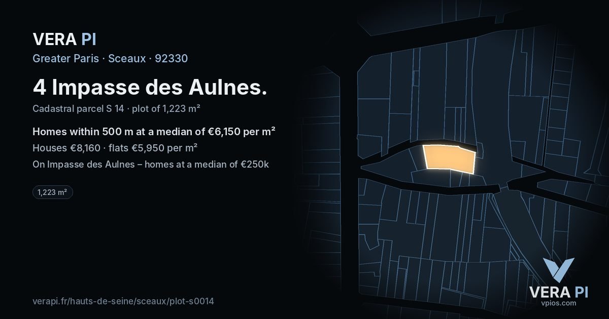 4 Impasse des Aulnes, Sceaux at night – the plot lit, the parcels around coloured by the prices near them