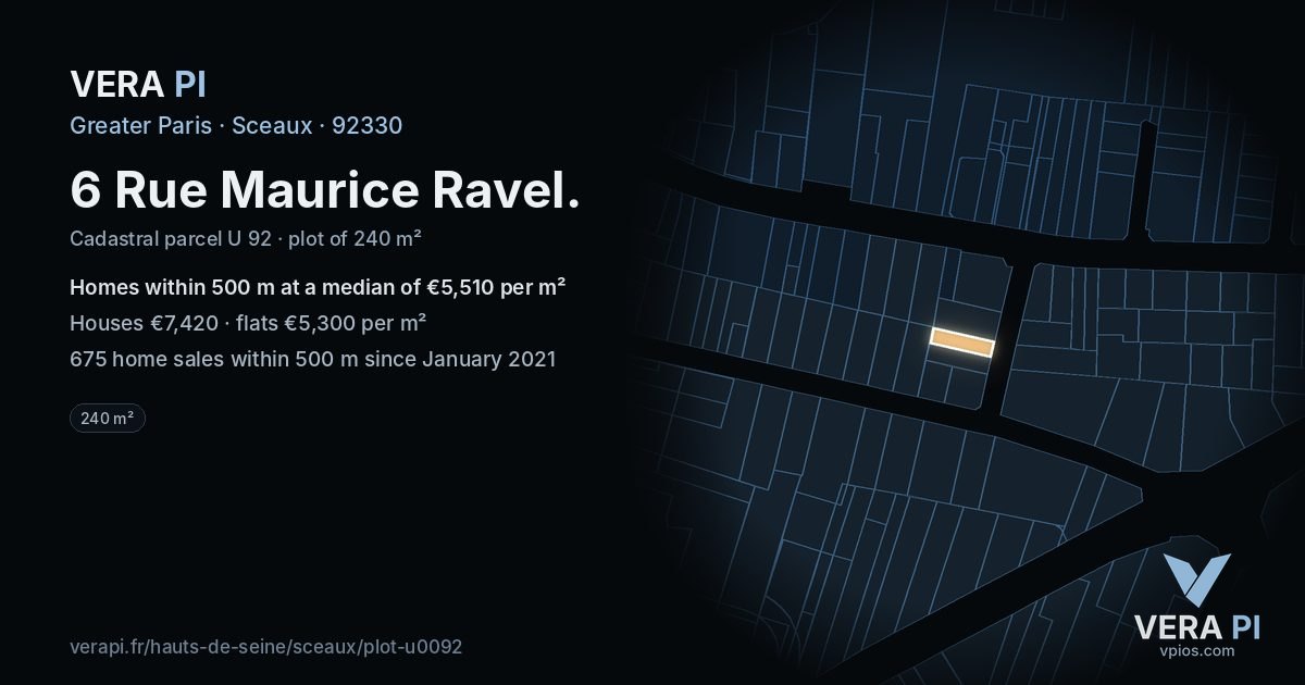 6 Rue Maurice Ravel, Sceaux at night – the plot lit, the parcels around coloured by the prices near them