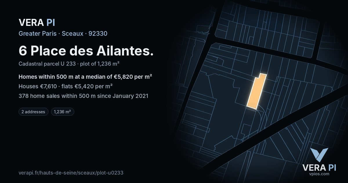 6 Place des Ailantes, Sceaux at night – the plot lit, the parcels around coloured by the prices near them