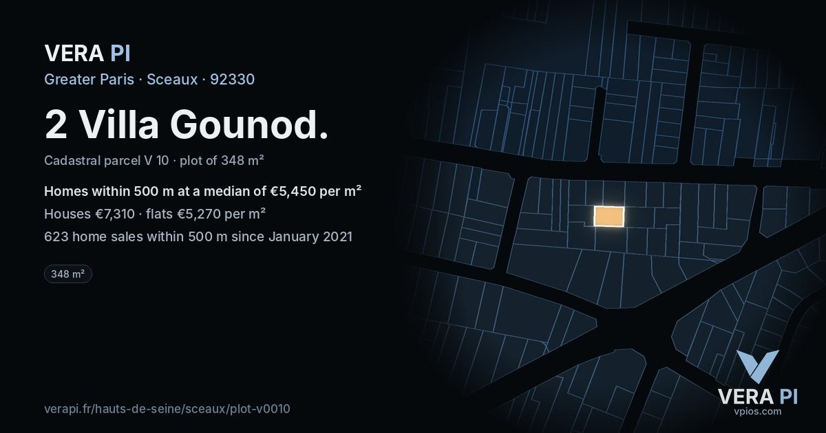 2 Villa Gounod, Sceaux at night – the plot lit, the parcels around coloured by the prices near them