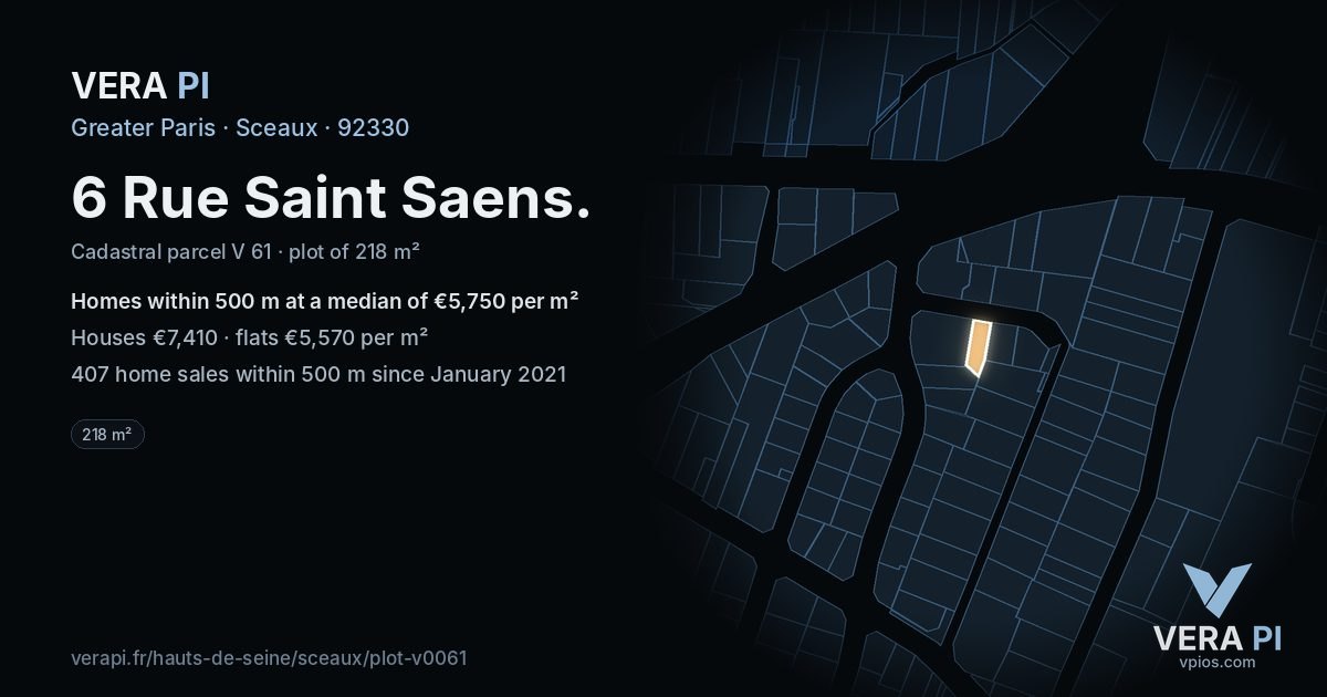 6 Rue Saint Saens, Sceaux at night – the plot lit, the parcels around coloured by the prices near them