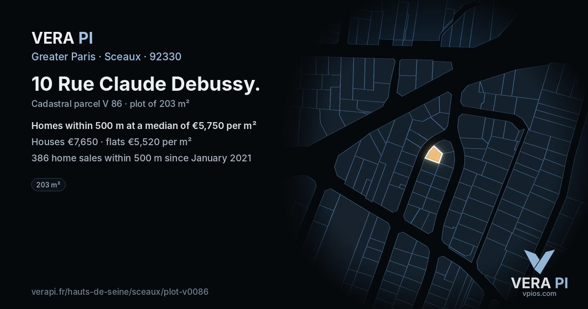 10 Rue Claude Debussy, Sceaux at night – the plot lit, the parcels around coloured by the prices near them