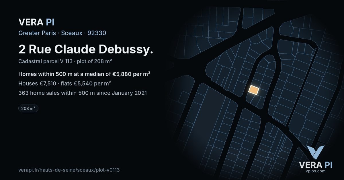2 Rue Claude Debussy, Sceaux at night – the plot lit, the parcels around coloured by the prices near them