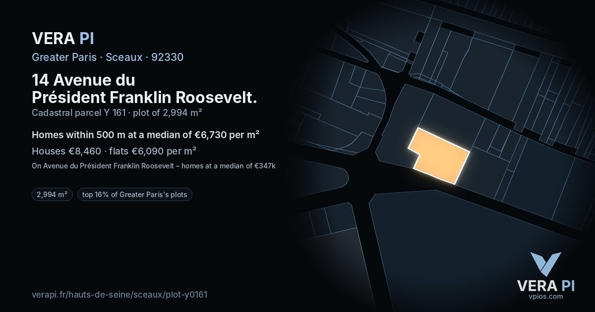 14 Avenue du Président Franklin Roosevelt, Sceaux at night – the plot lit, the parcels around coloured by the prices near them