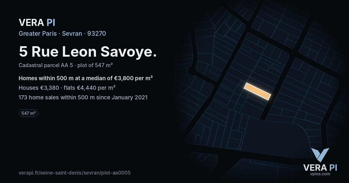 5 Rue Leon Savoye, Sevran at night – the plot lit, the parcels around coloured by the prices near them