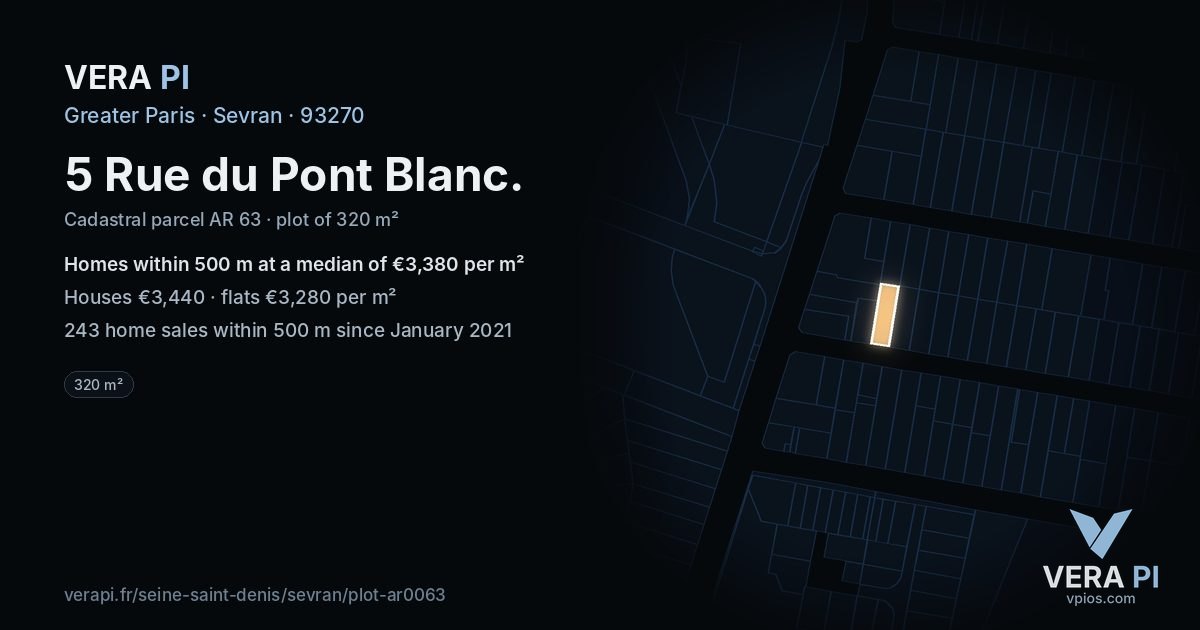 5 Rue du Pont Blanc, Sevran at night – the plot lit, the parcels around coloured by the prices near them