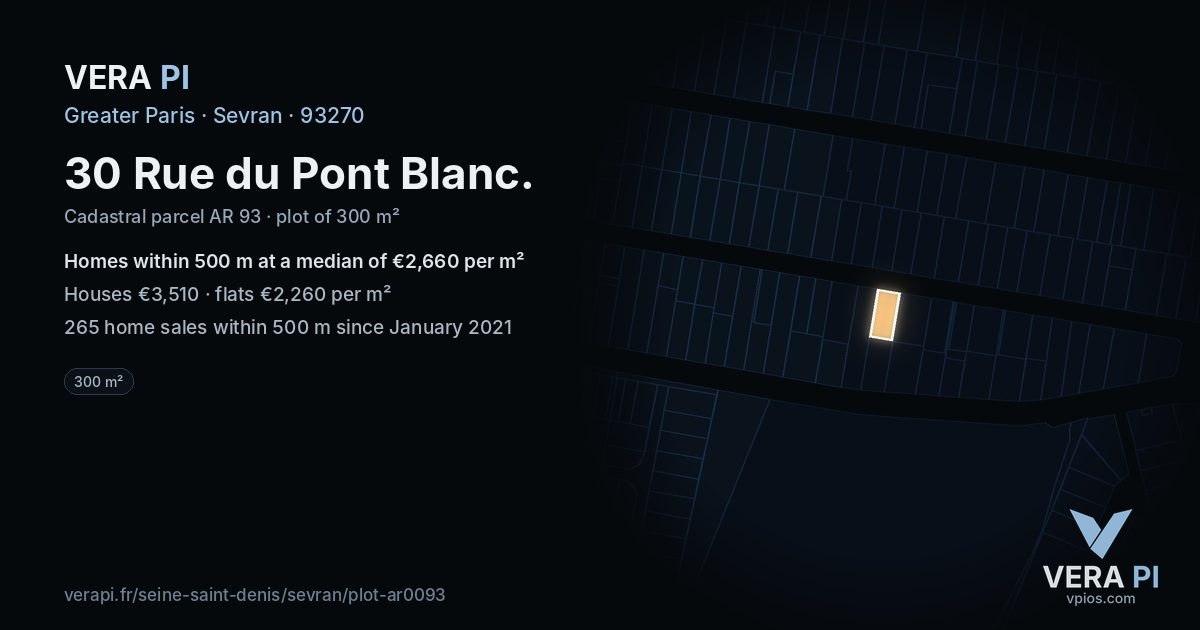 30 Rue du Pont Blanc, Sevran at night – the plot lit, the parcels around coloured by the prices near them