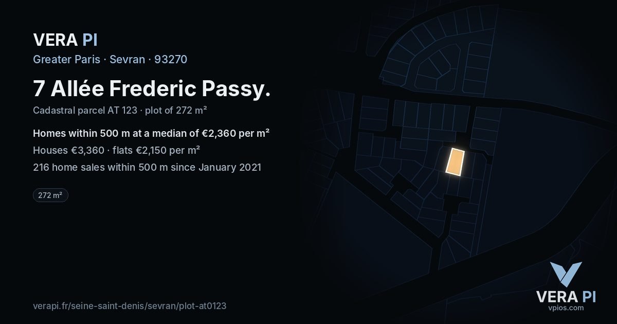 7 Allée Frederic Passy, Sevran at night – the plot lit, the parcels around coloured by the prices near them
